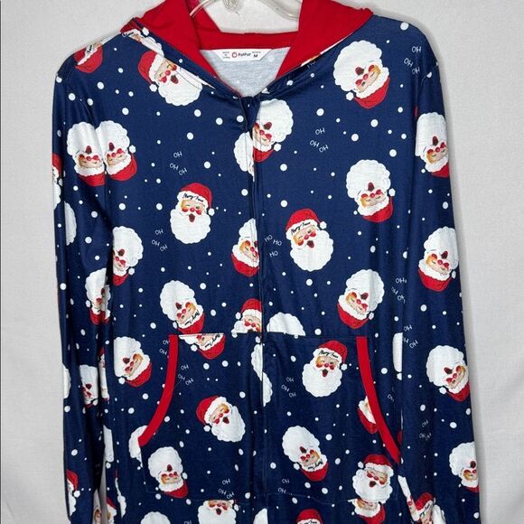 PatPat Women’s Festive Santa Navy and Red Allover Pajamas. Size Medium. - Picture 3 of 9